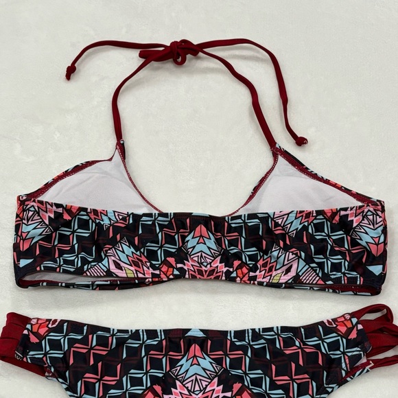 SHEIN Women’s Aztec Geometric Scoop Neck High Waist Bikini - black red, size L - Picture 6 of 9